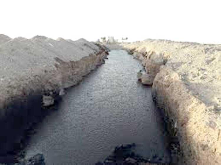 باتلاق سمی پسماندهای صنعتی در قم باتلاق سمی پسماندهای صنعتی در قم
