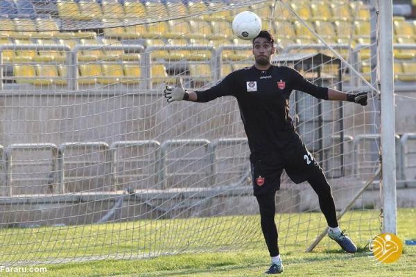ذخیره جدید حامد لک در پرسپولیس ذخیره جدید حامد لک در پرسپولیس