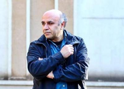 نویسندگی برای من در دو کلمه خلاصه می گردد: شیرین و جانکاه، هیچ گاه خواننده زرد نداشتم