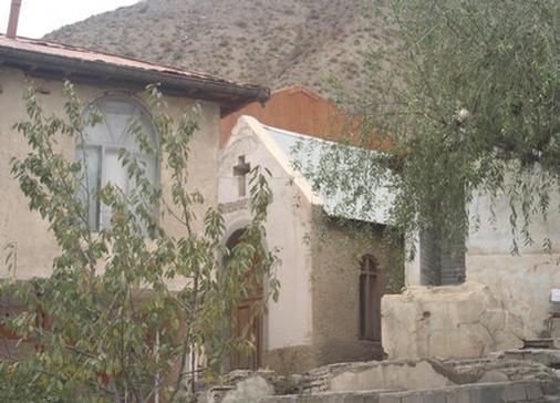 غافلگیری مسافران با دیدن کلیسای آلمان ها غافلگیری مسافران با تماشا کلیسای آلمان ها
