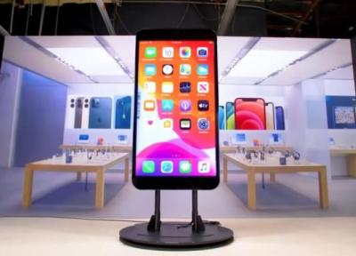فراتر از پرو مکس؛ بزرگ ترین آیفون دنیا با ارتفاع 2 متر ساخته شد