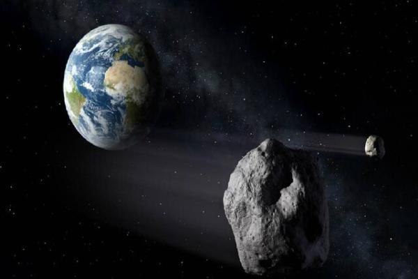 عکس ، عبور یک سیارک از بیخ گوش زمین
